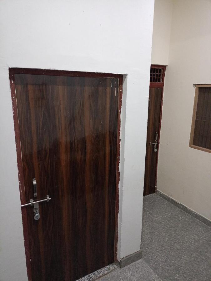 Radharani Seva Sadan Vrindavan