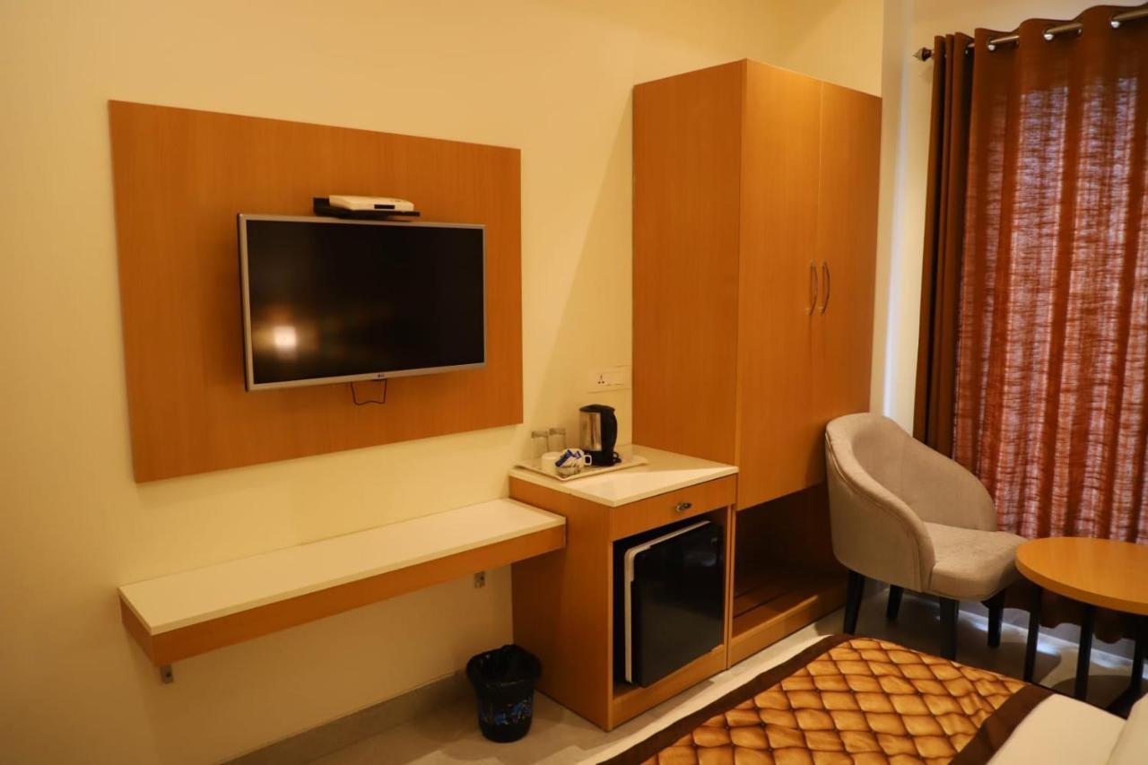 Ananda Castle 3*