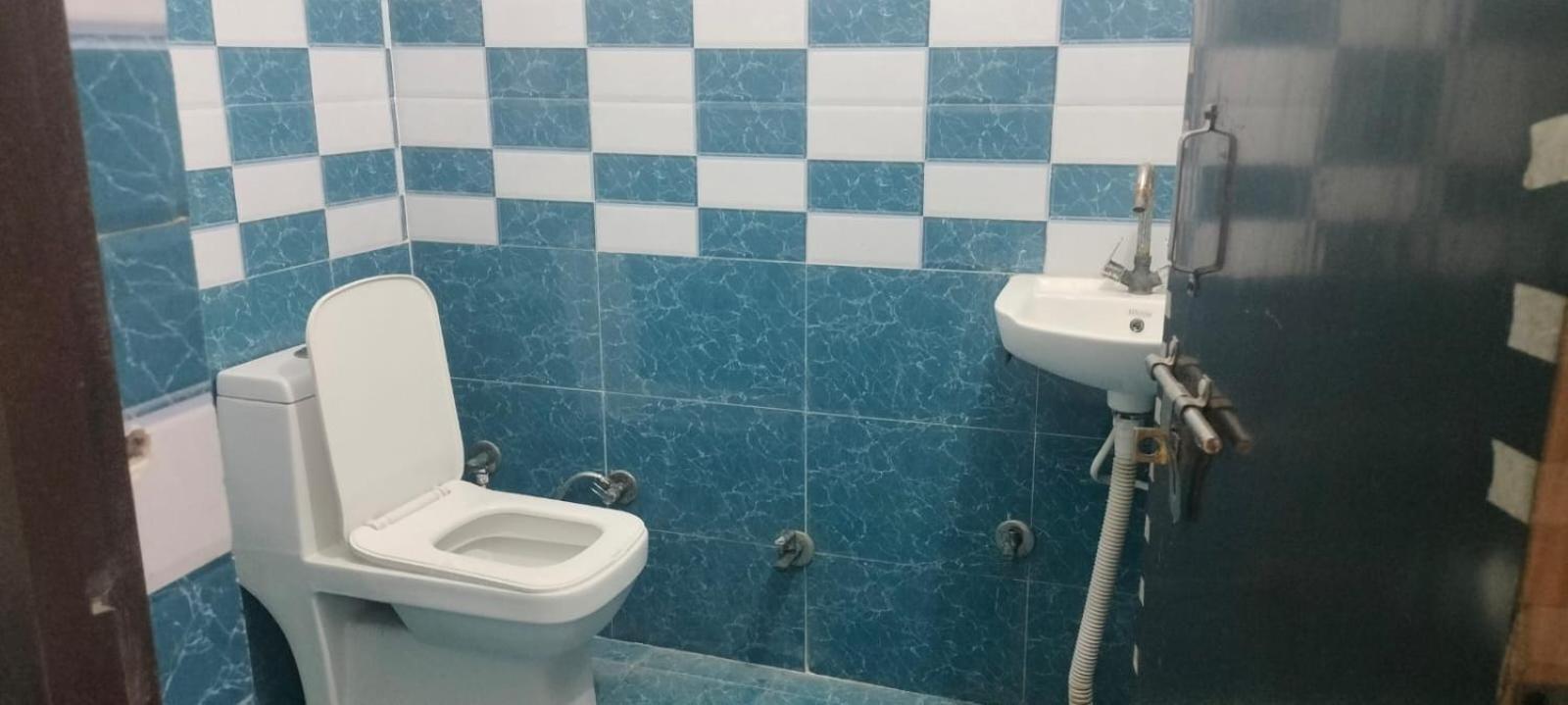 Priyamvada Family Guest house *