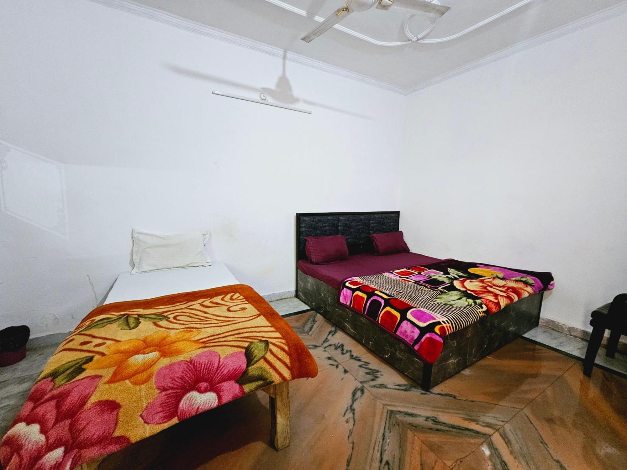 Vrin * Vrindavan