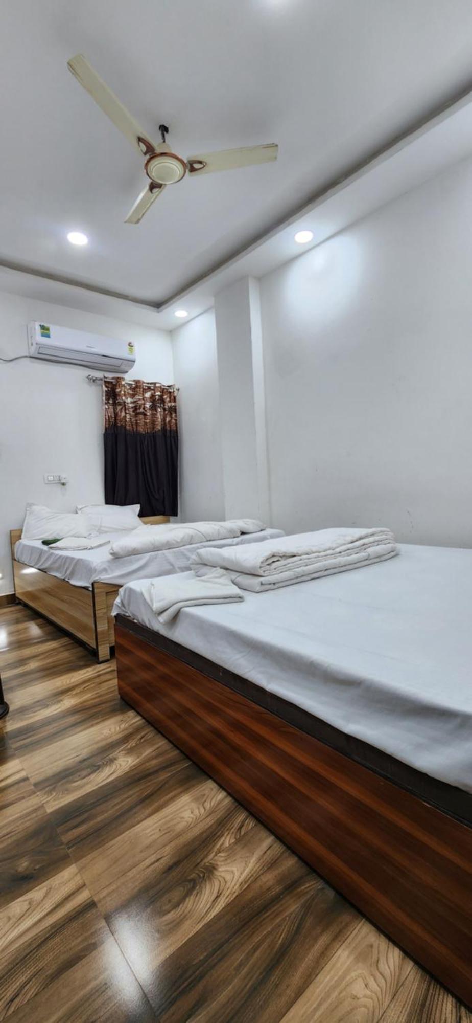 Pitambara Dham 2*