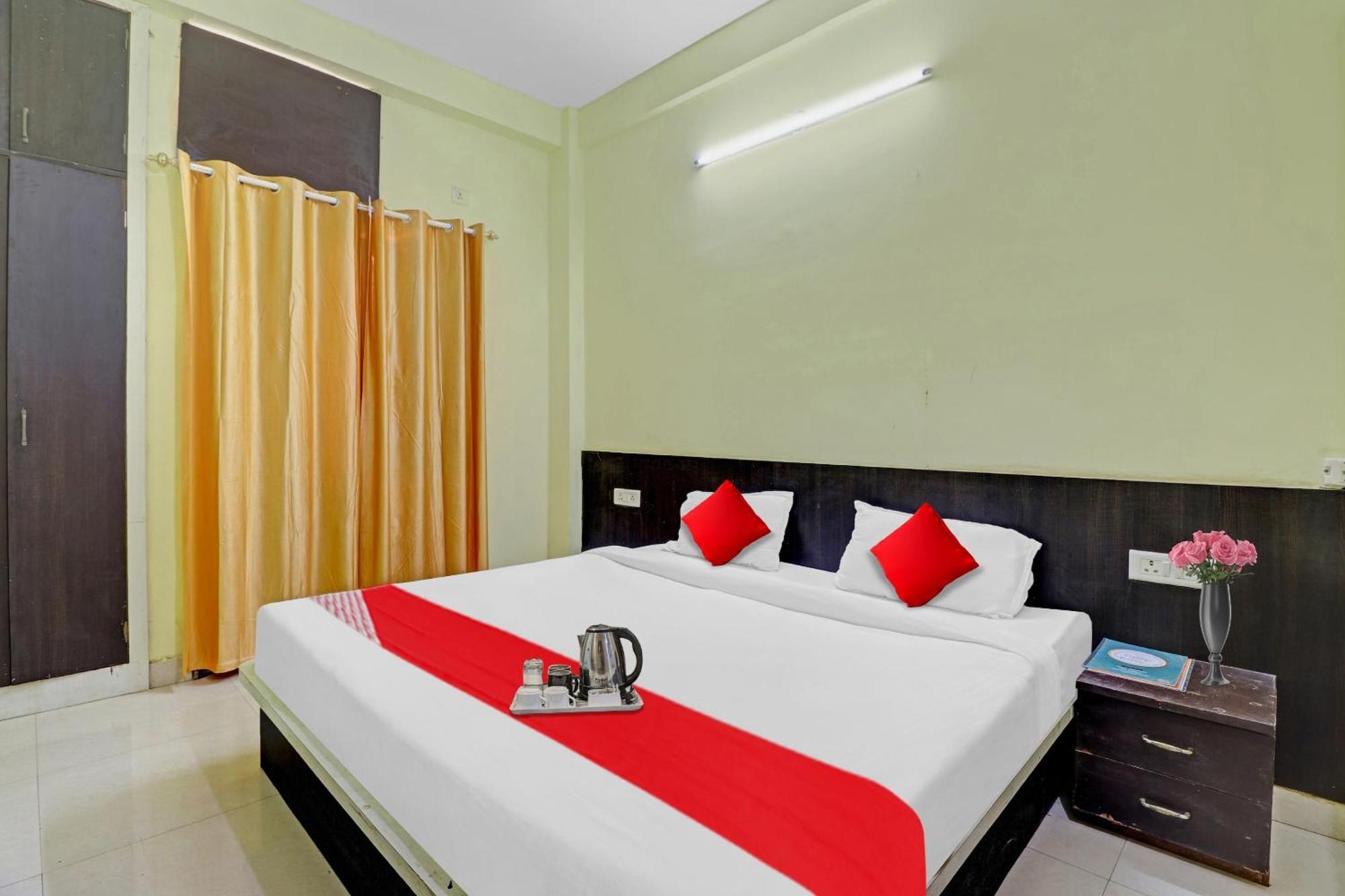 Flagship Ag Yamuna Palace 3*