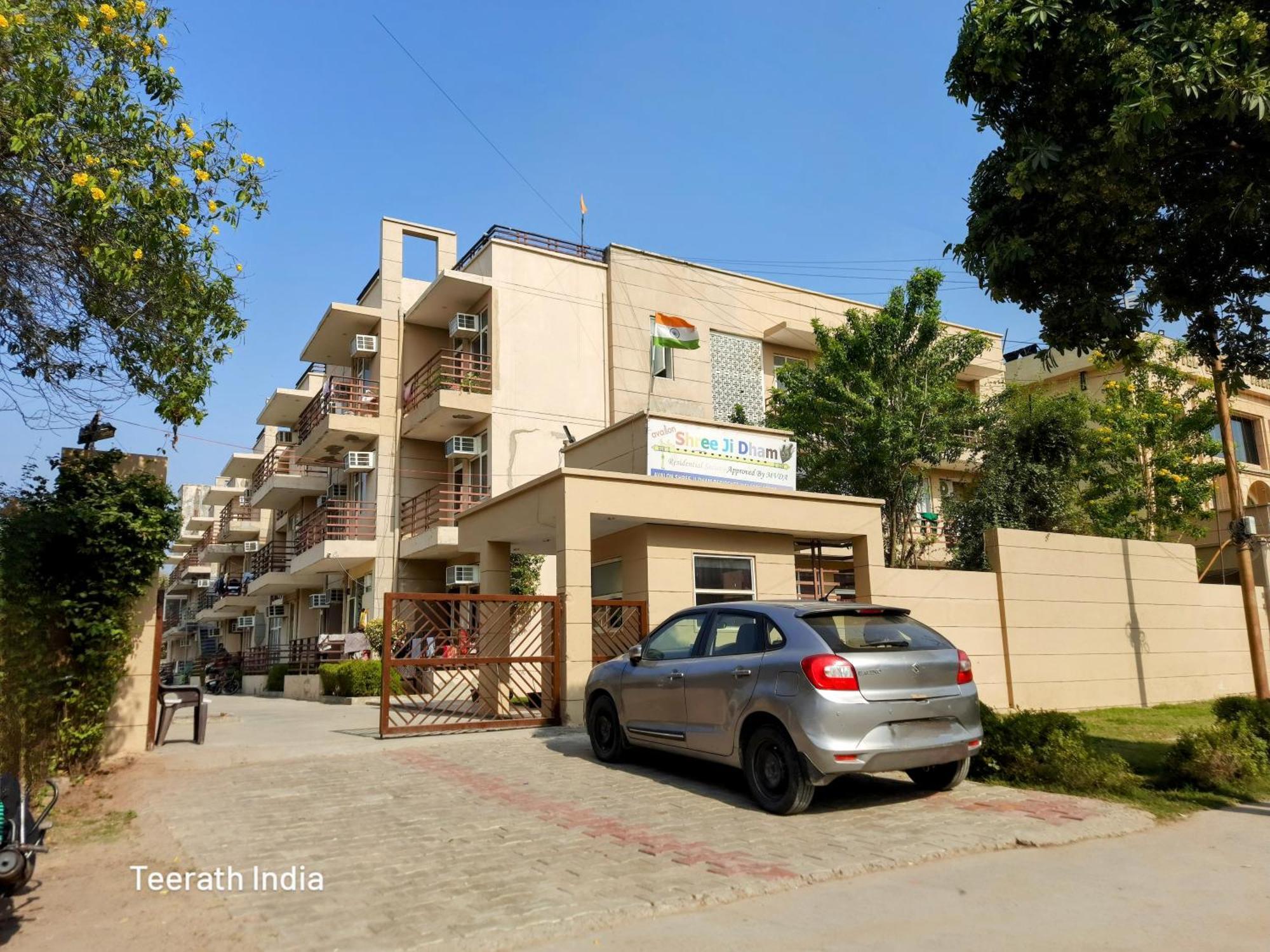 Apartment Teerath India - Spacious 1bhk Near Prem Mandir