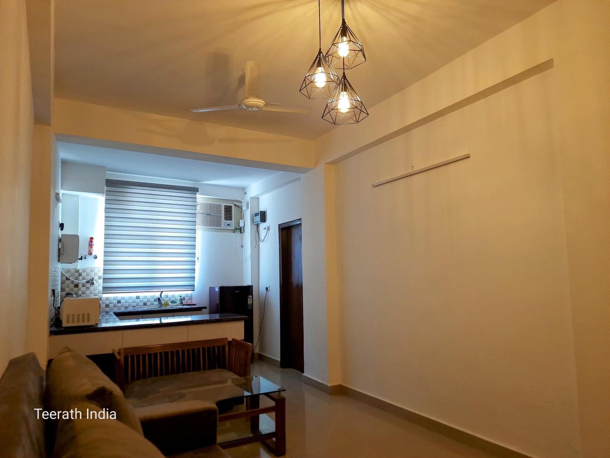 Teerath India - Spacious 1bhk Near Prem Mandir *