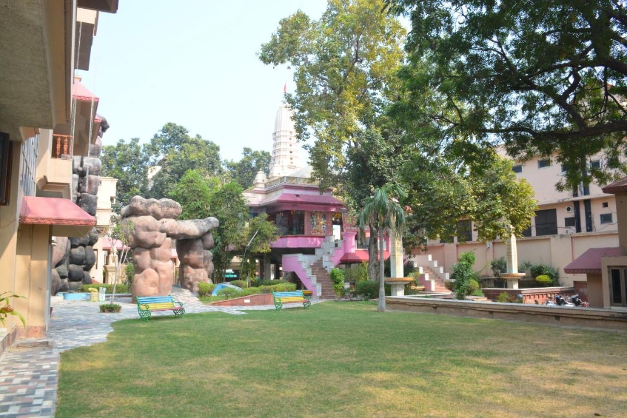 Ananda Krishna Hotel Vrindavan
