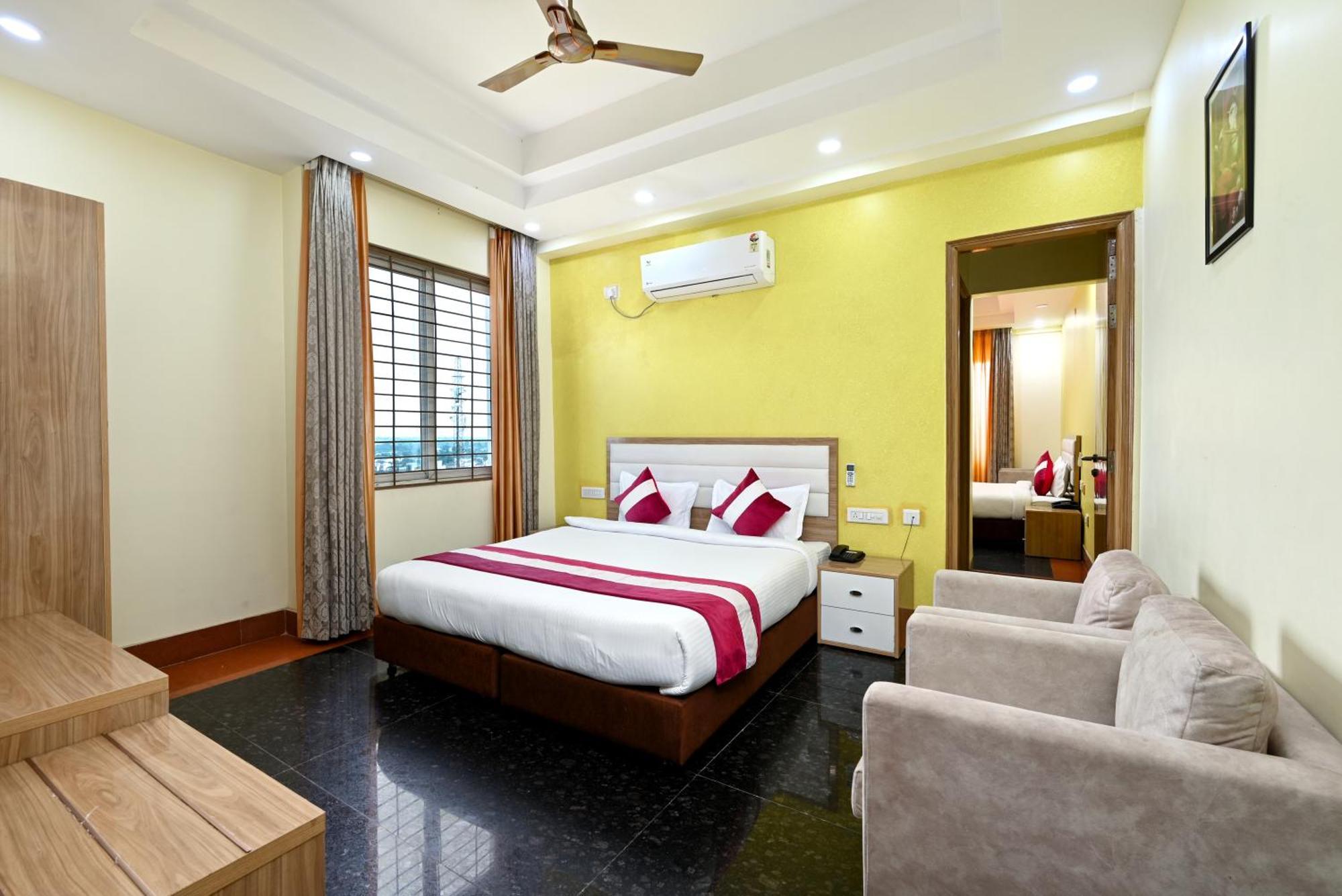 Sks Grand Palace-vrindavan