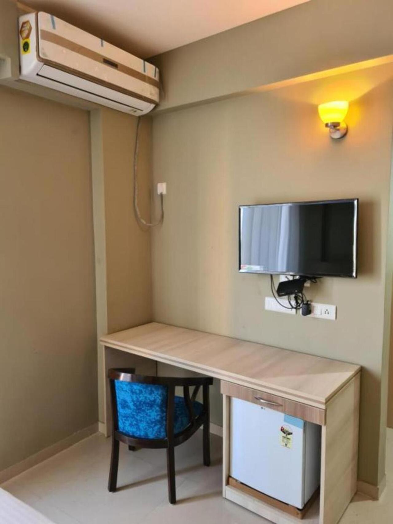 Hotel Lord Krishna Place Vrindavan
