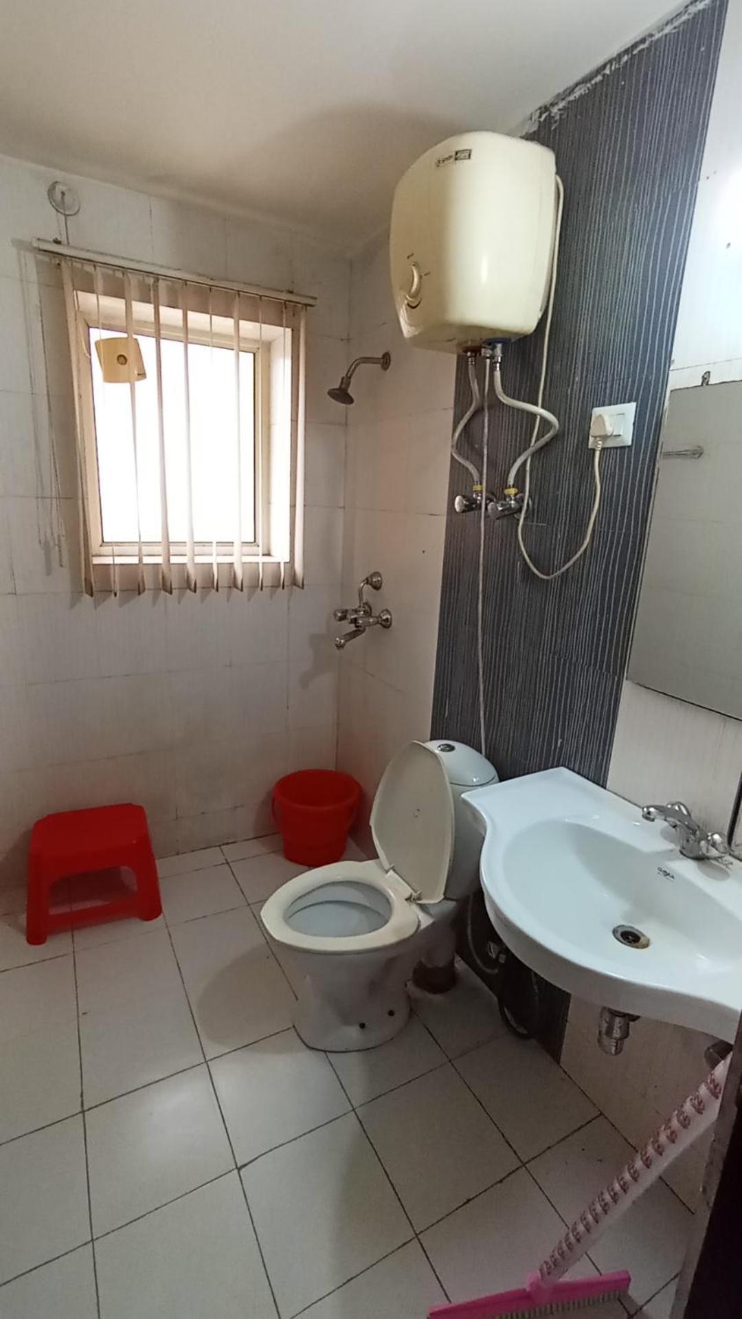 Apartment Omaxe Eternity Brij Bihariji Ji *