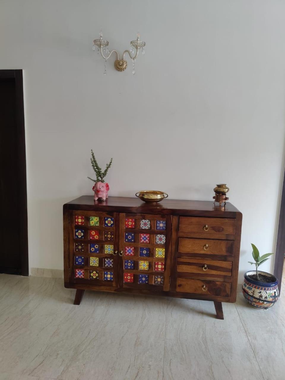 Vrunda 2bhk Spacious And Cozy Vrindavan
