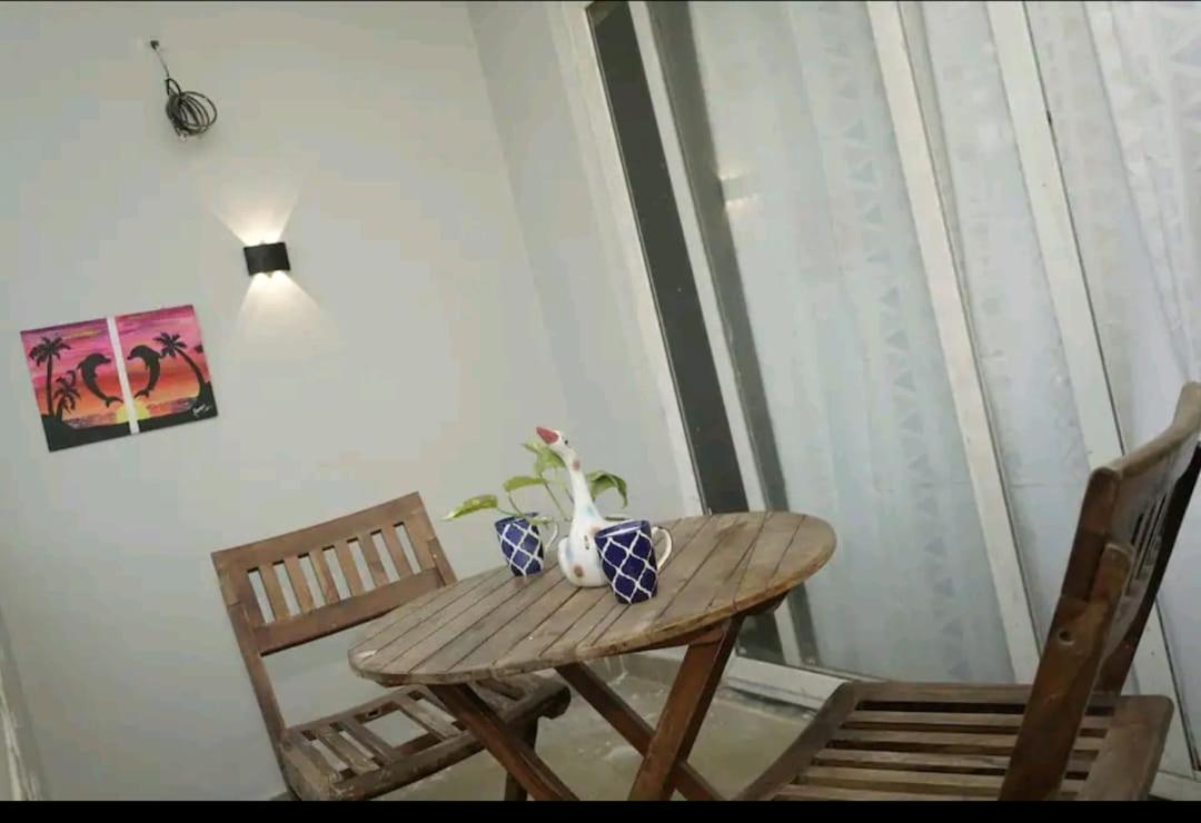 Vrunda 2bhk Spacious And Cozy Apartment