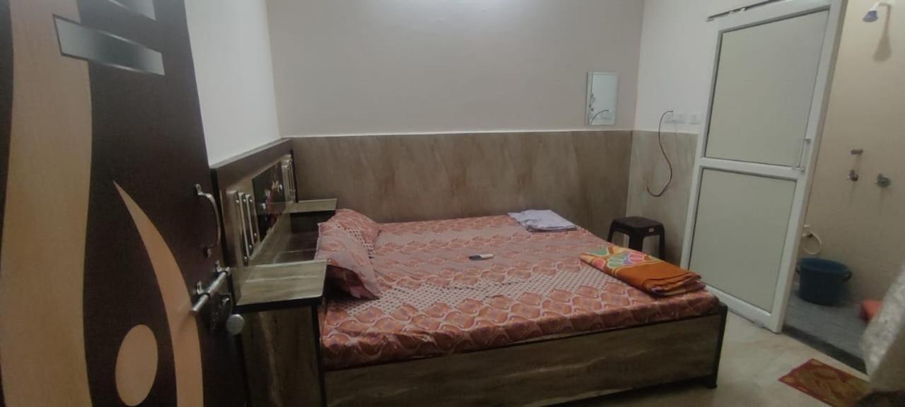 Guest house Shri Govind Bhawan Vrindavan