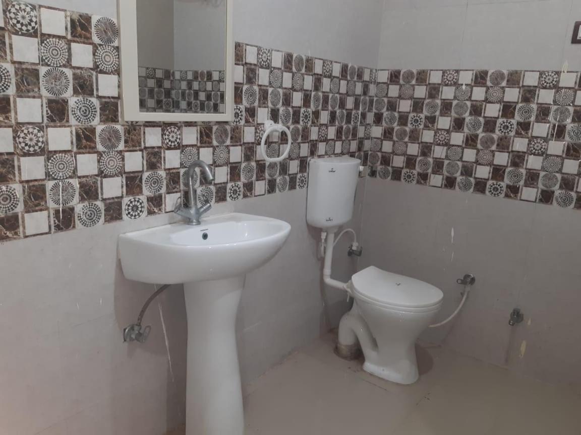 Tulsi Guest house