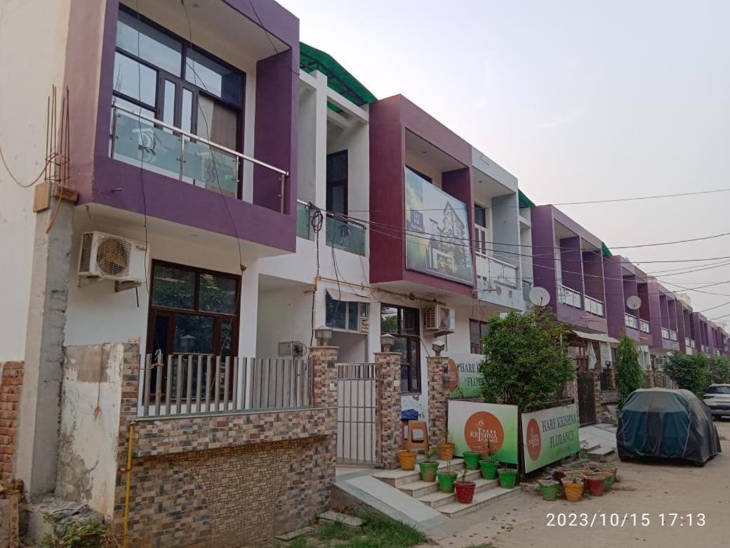 Apartment Kartik With Kitchen Vrindavan