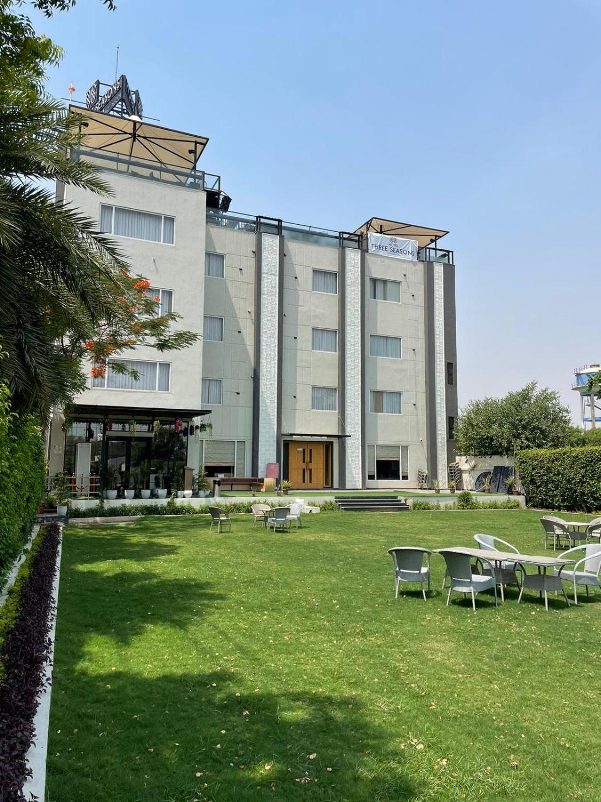 Three Seasons Hotel