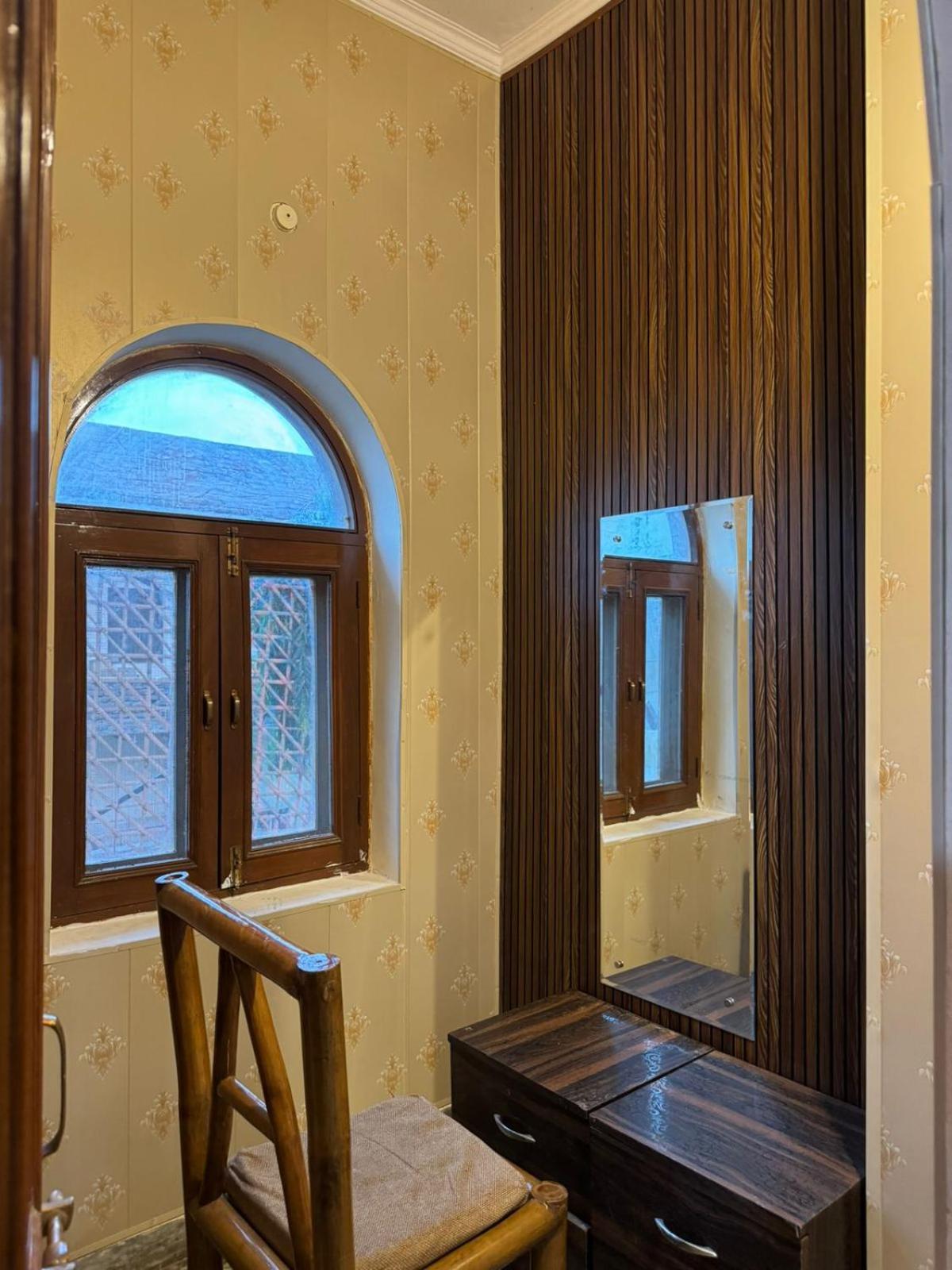 Ammaji Hotel