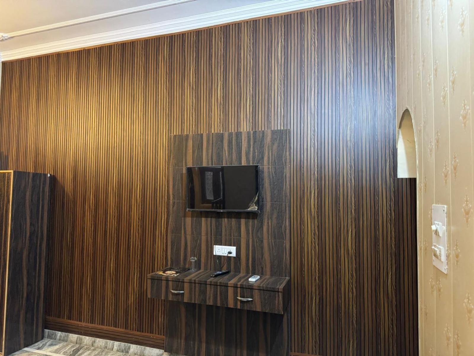 Hotel Ammaji Vrindavan