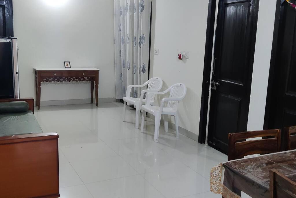 Apartment Shree Bankebihari Niwas *
