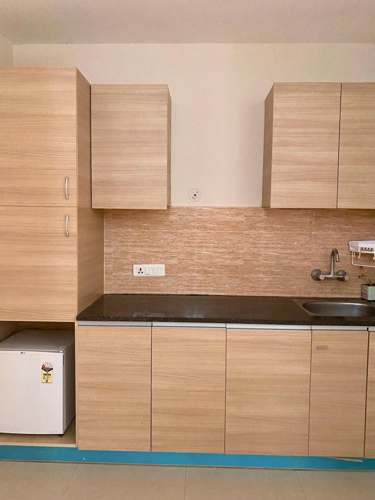 Nikunj Abodes - Omaxe Apartment