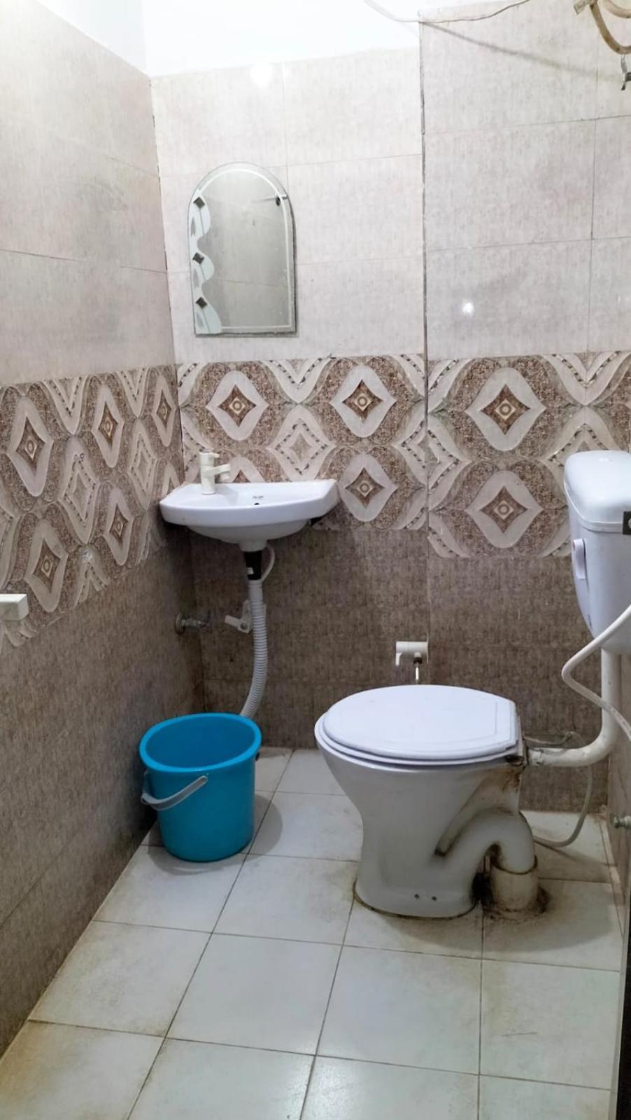 Gopesh Dham Guest house *