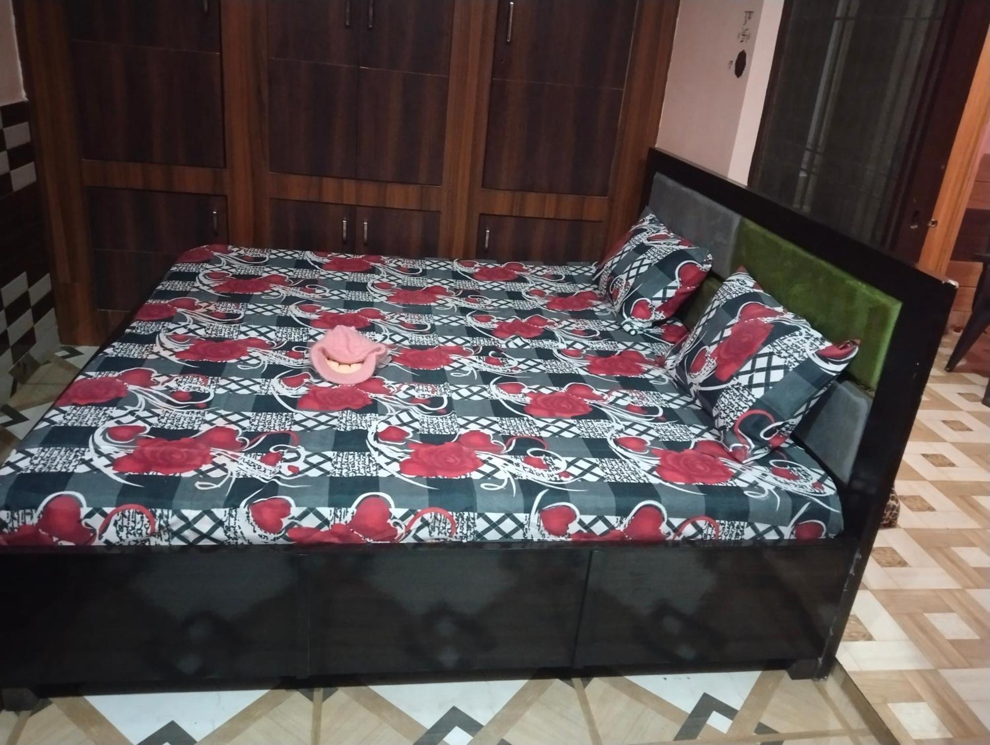 Homestay Gaurav Bhawan Vrindavan