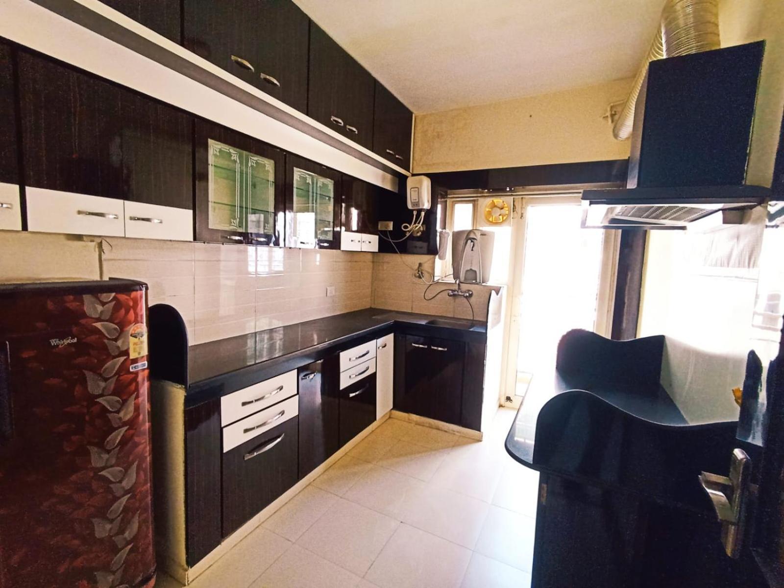 Apartment Vanshiwat Niwas
