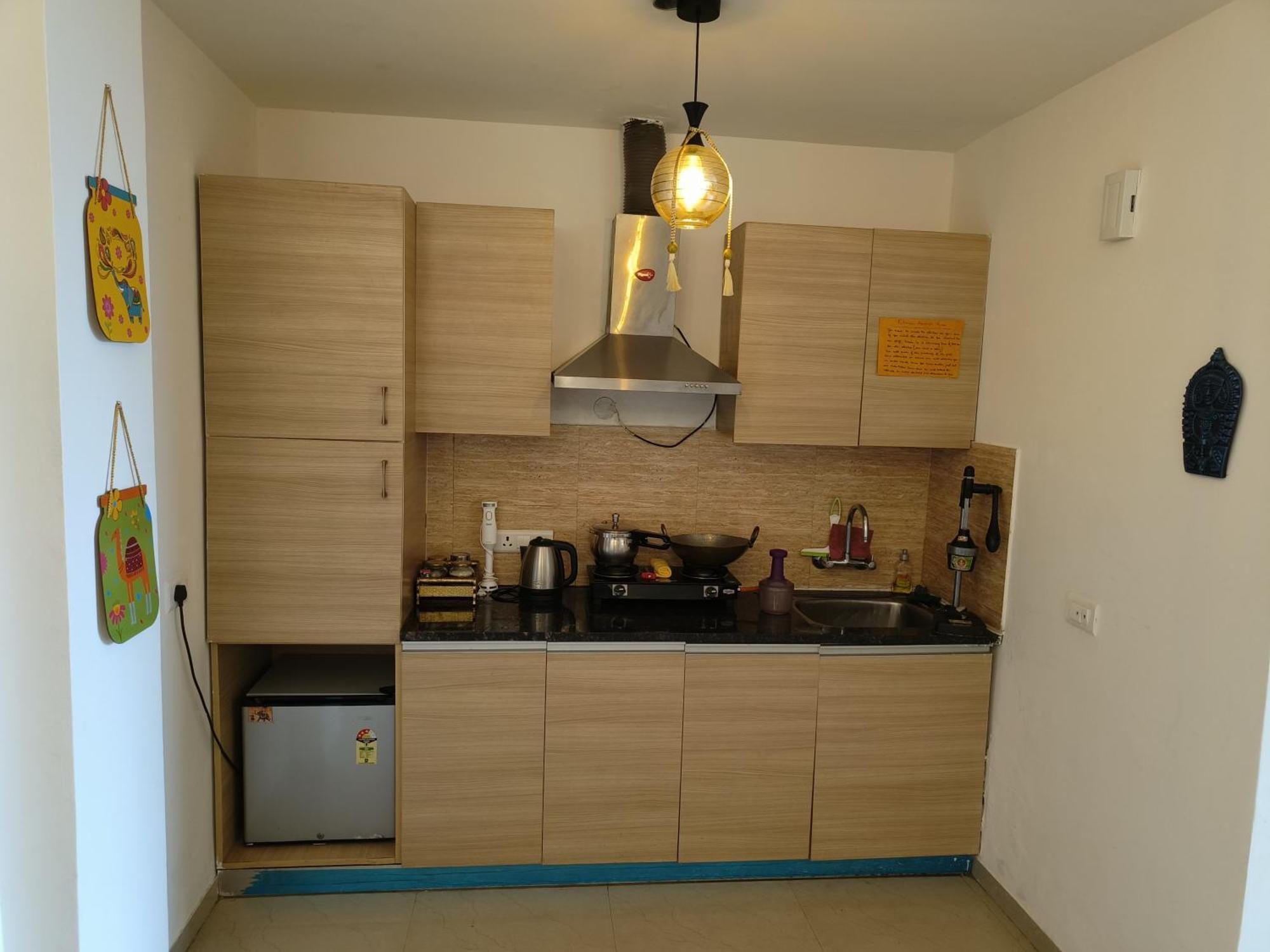 Apartment Hari Priya House The Divine