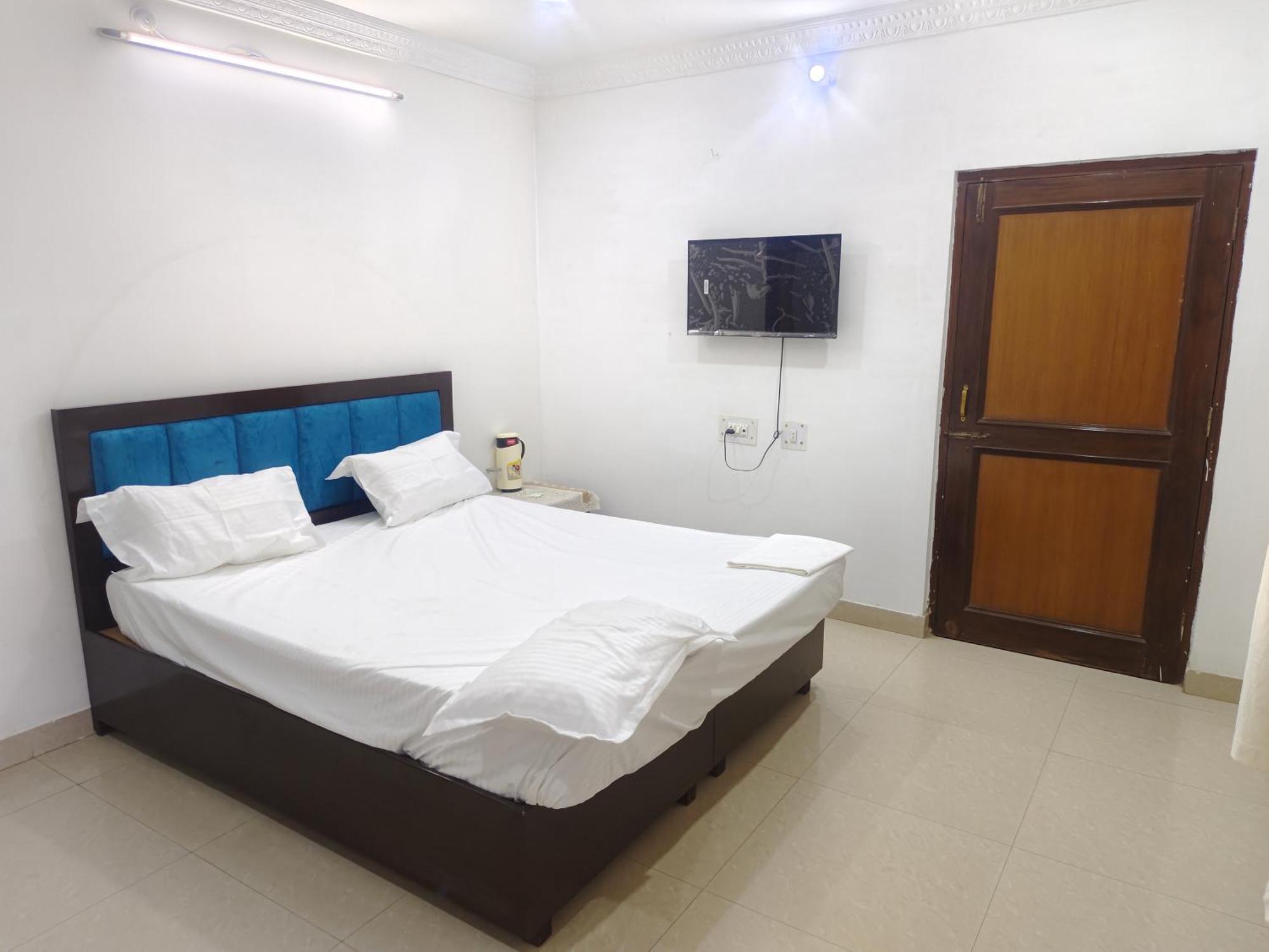 Radhika Dham Homestay