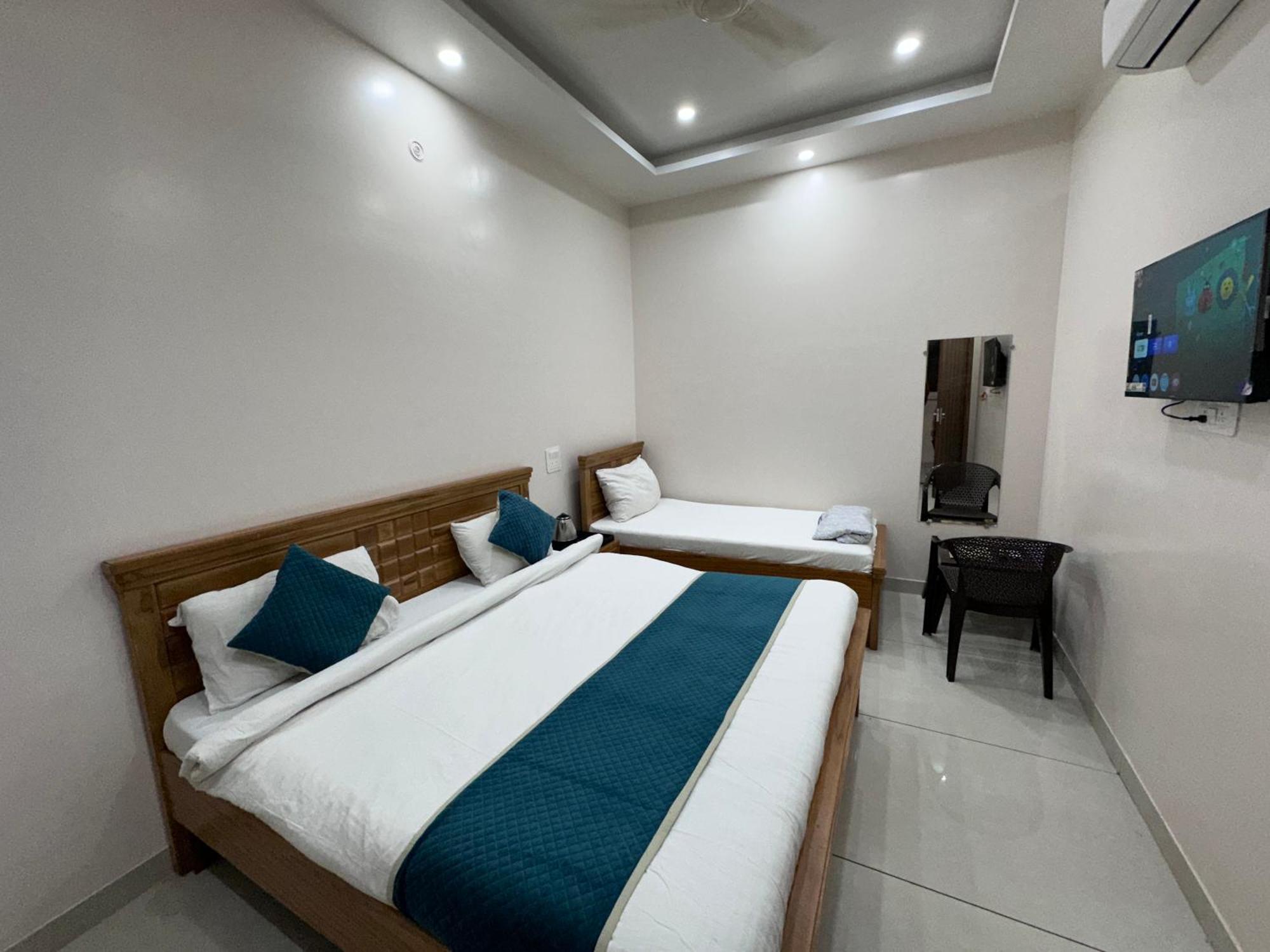 Hotel Hare Krishna Dham Vrindavan