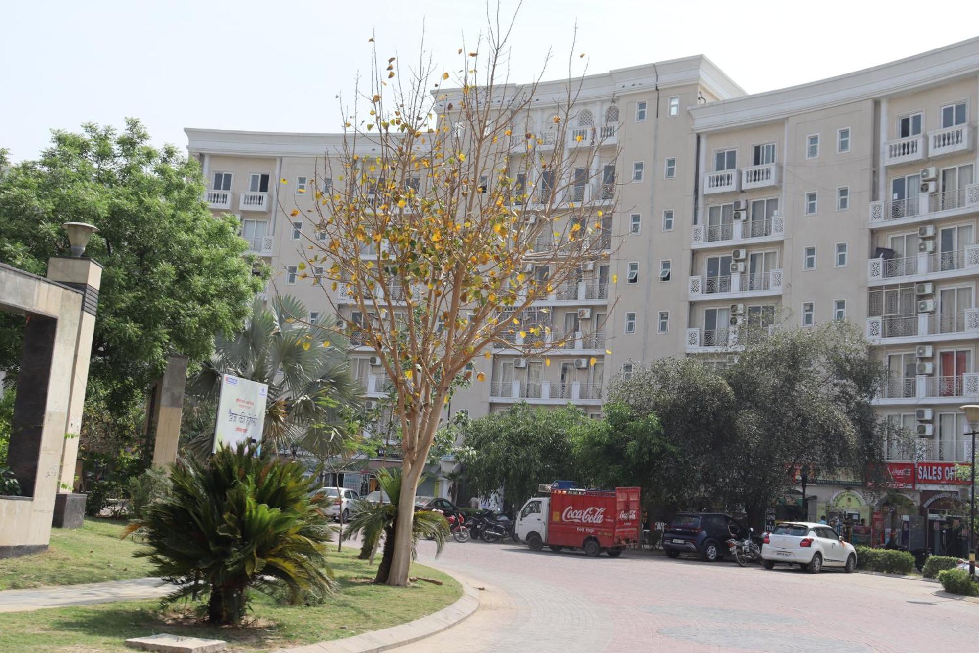 Omaxe Eternity-near Prem Mandir Apartment *