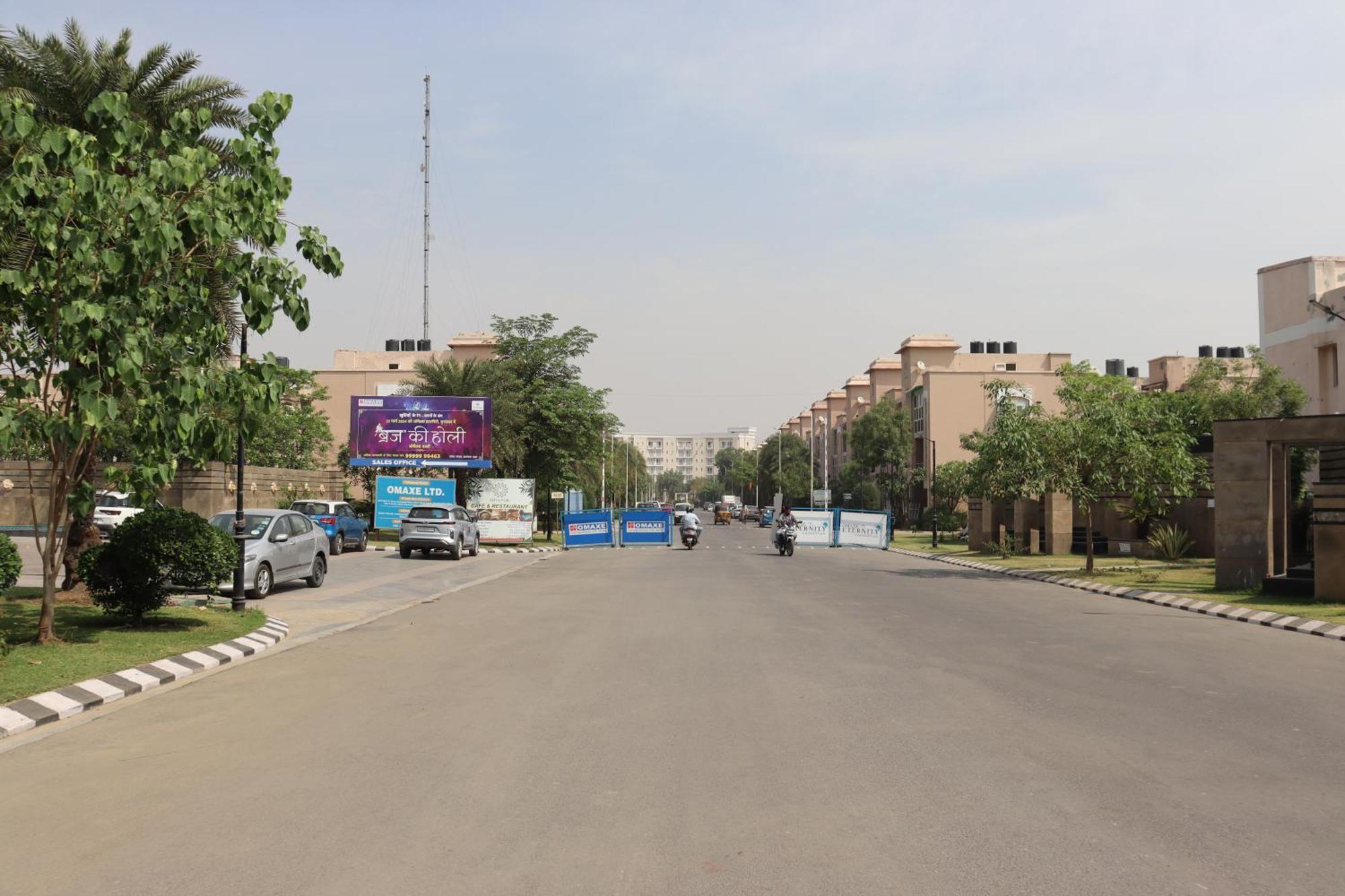 Apartment Omaxe Eternity-near Prem Mandir Vrindavan