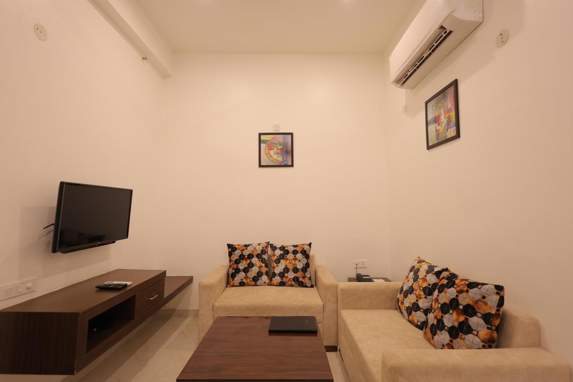 Hide Away Apartment Vrindavan