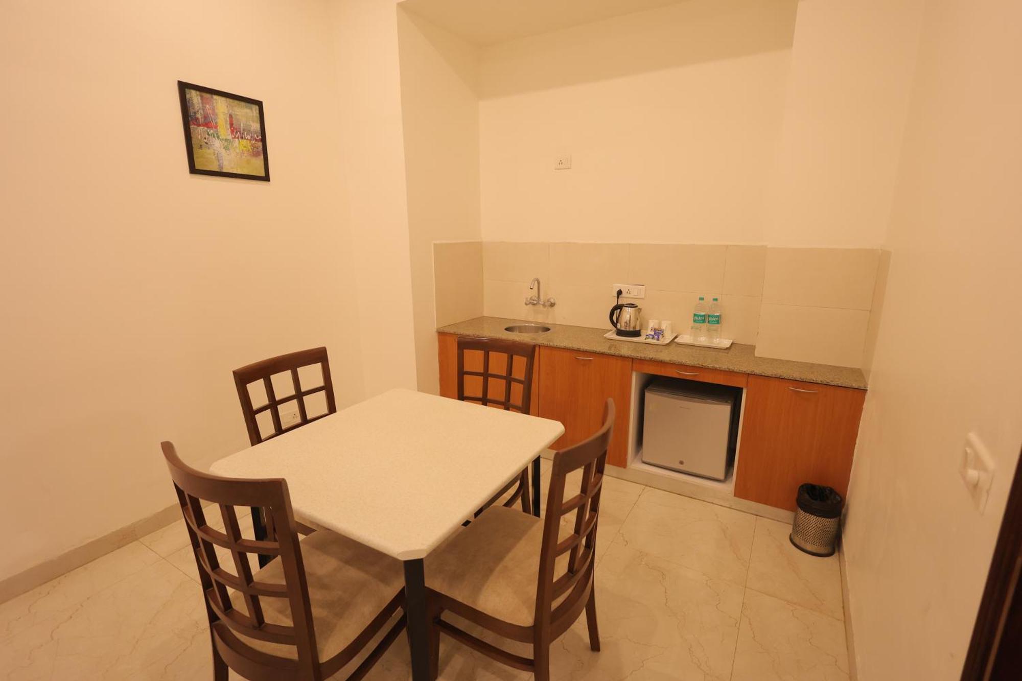 Apartment Hide Away *