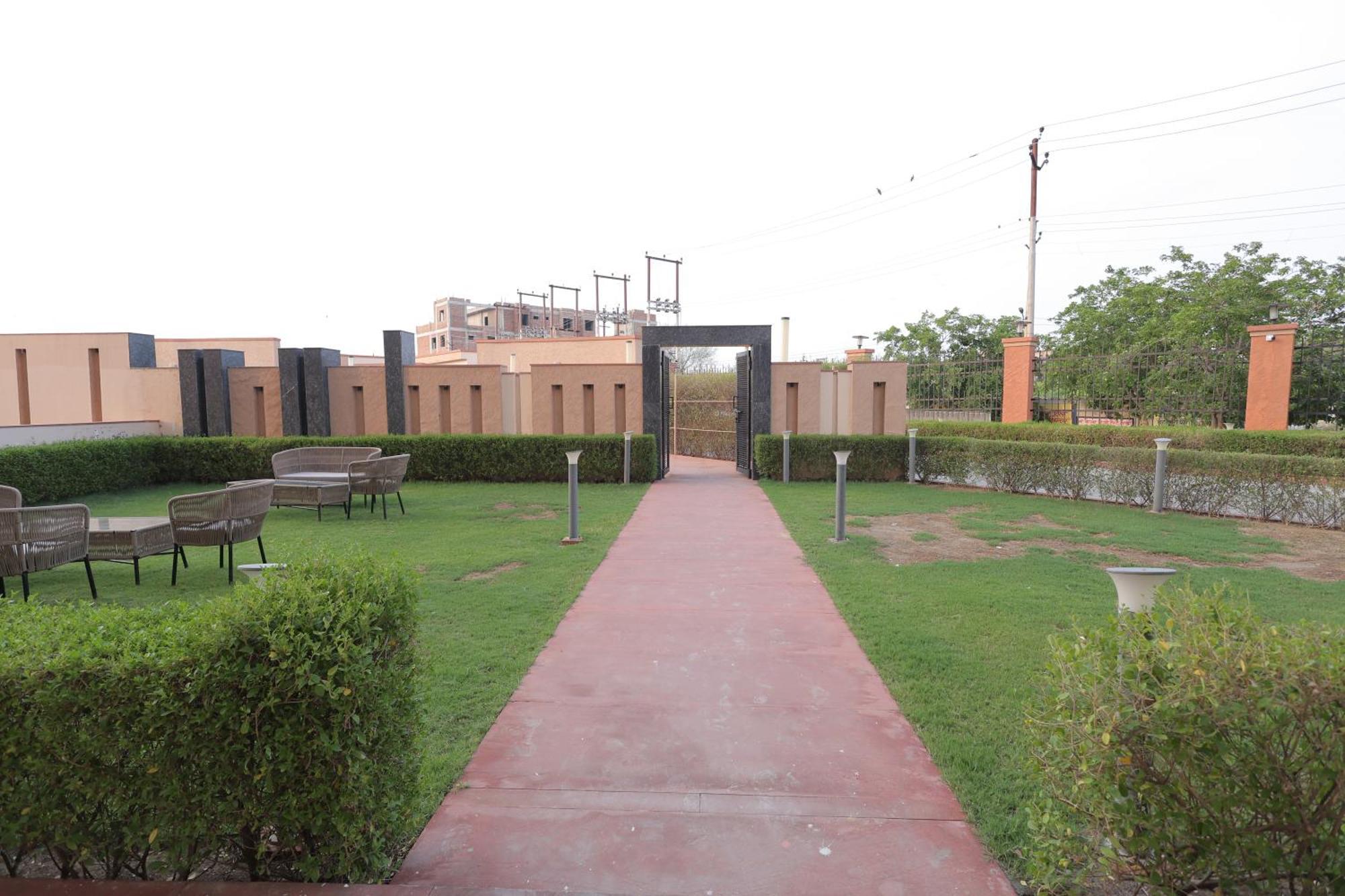 Hide Away Vrindavan