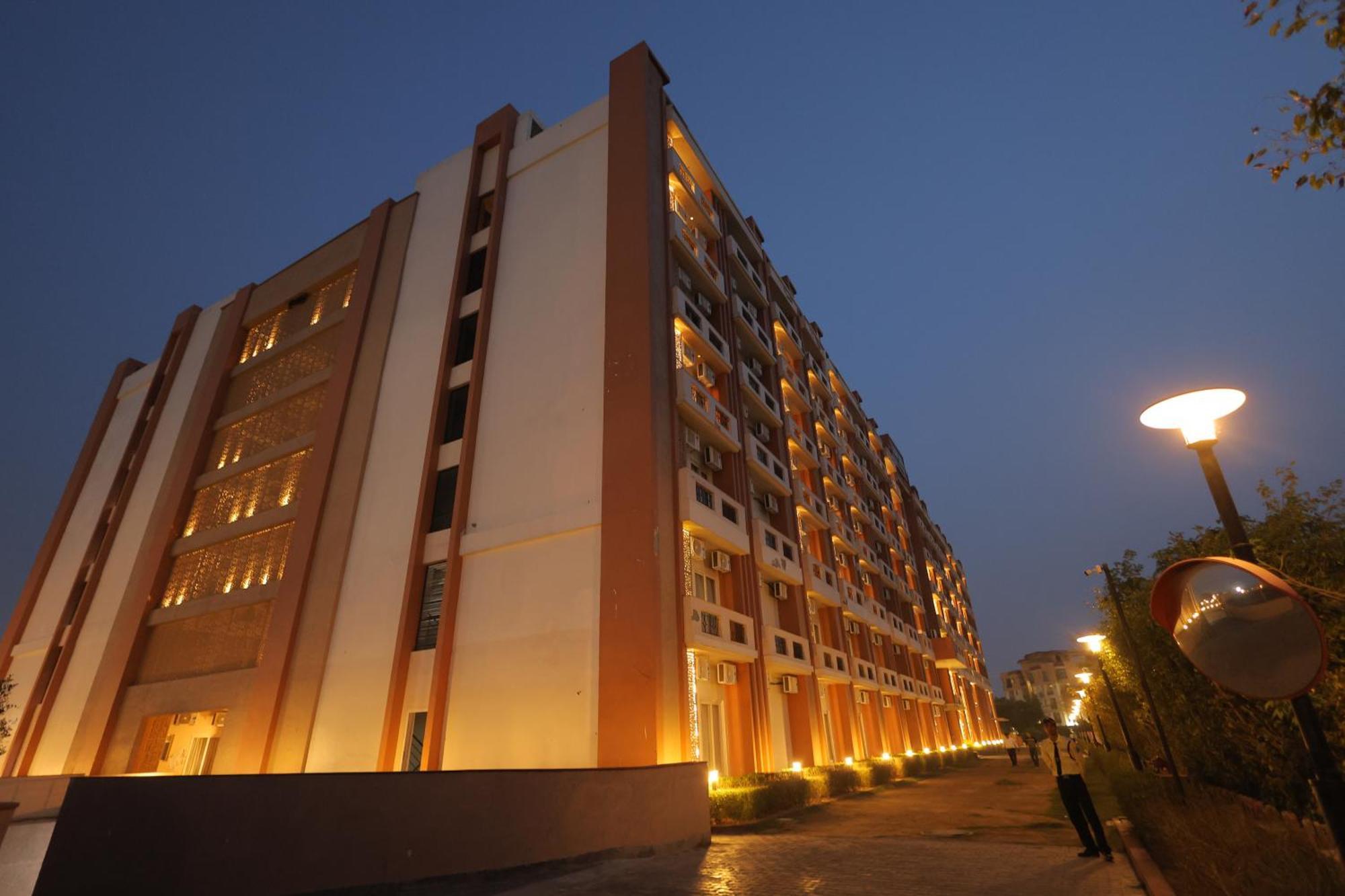 Apartment Hide Away Vrindavan