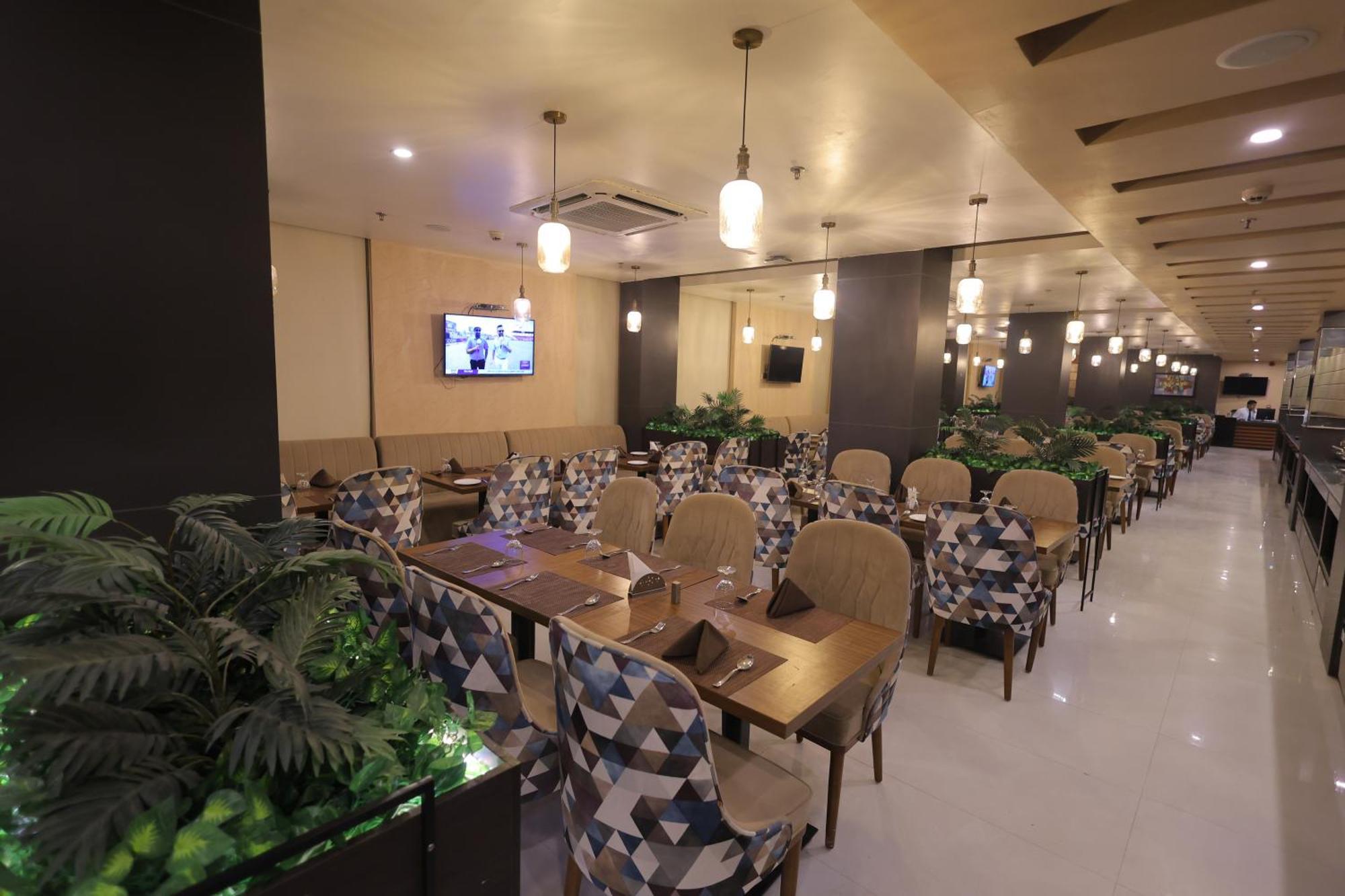 Apartment Hide Away Vrindavan