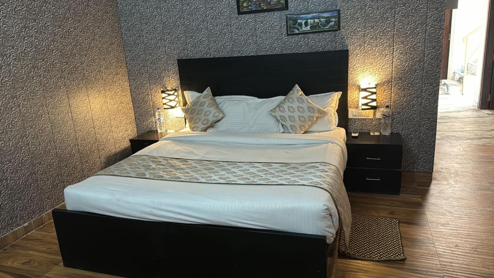 Omex Hotel Vrindavan
