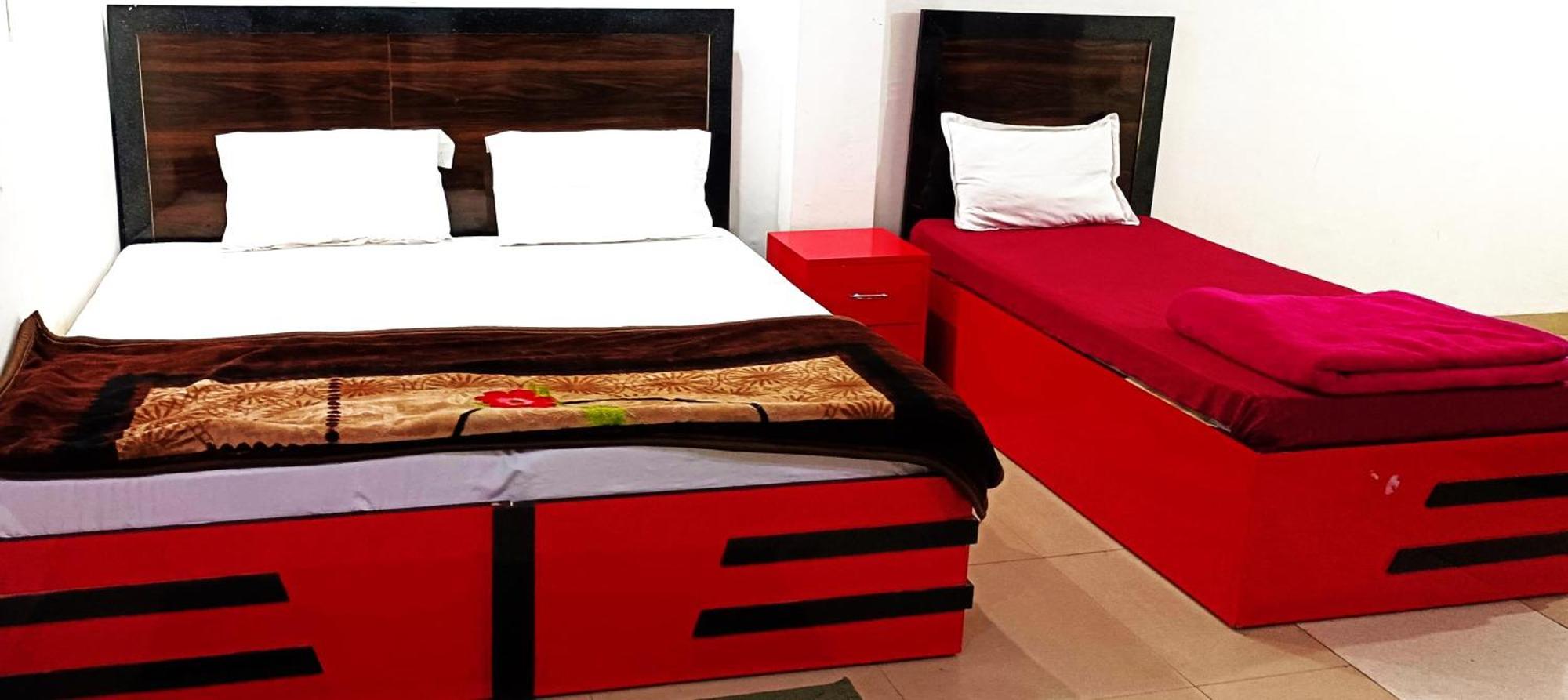 Mohit Guest house Vrindavan