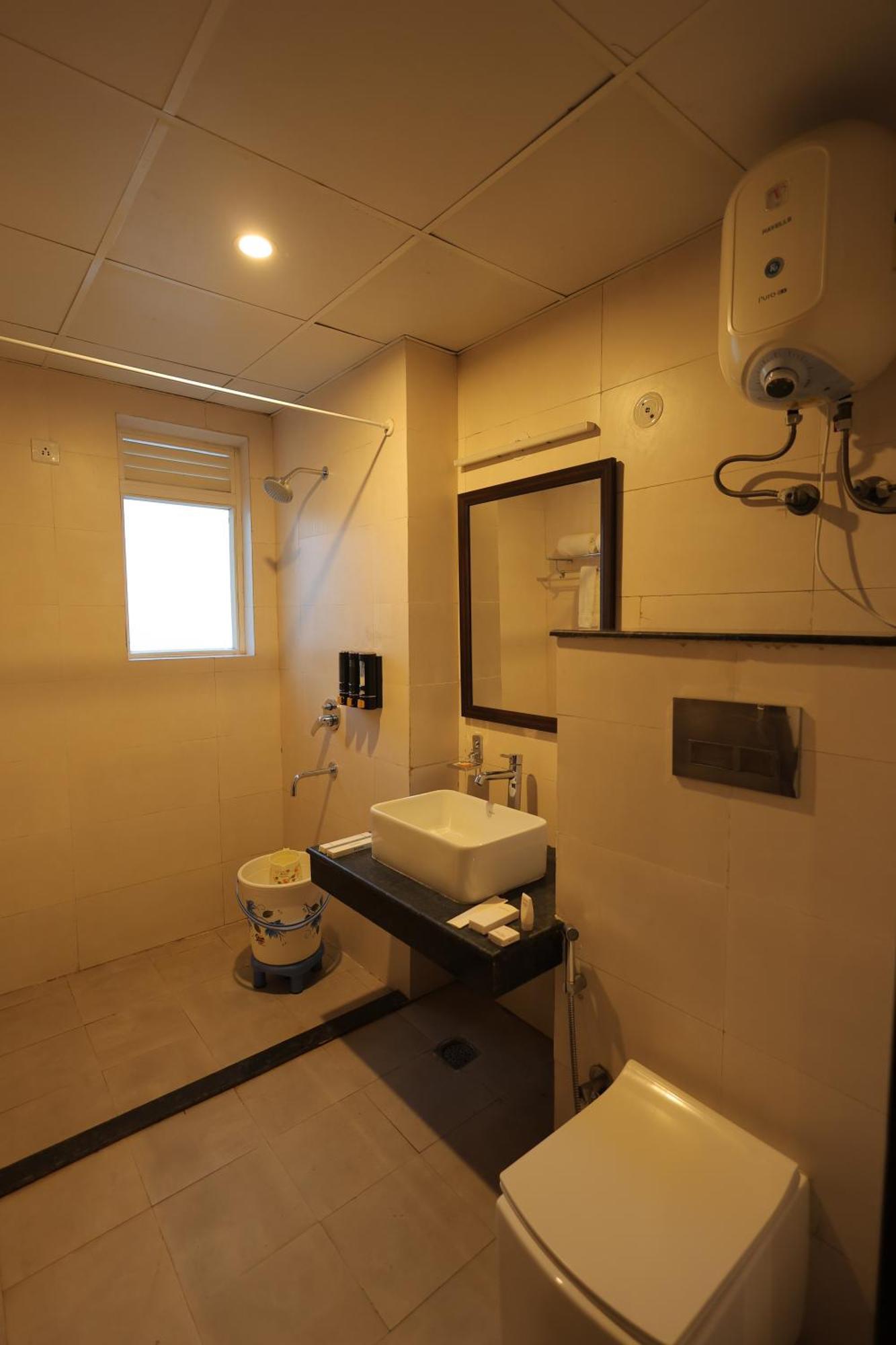 Apartment Hide Away Vrindavan