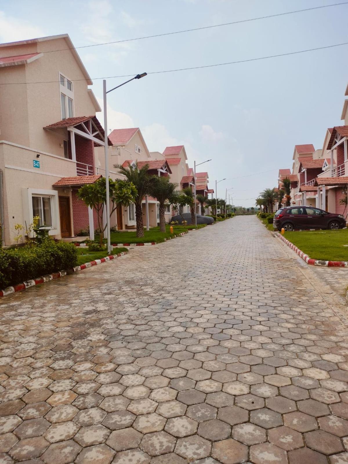 Umang - Premium Like In * Vrindavan