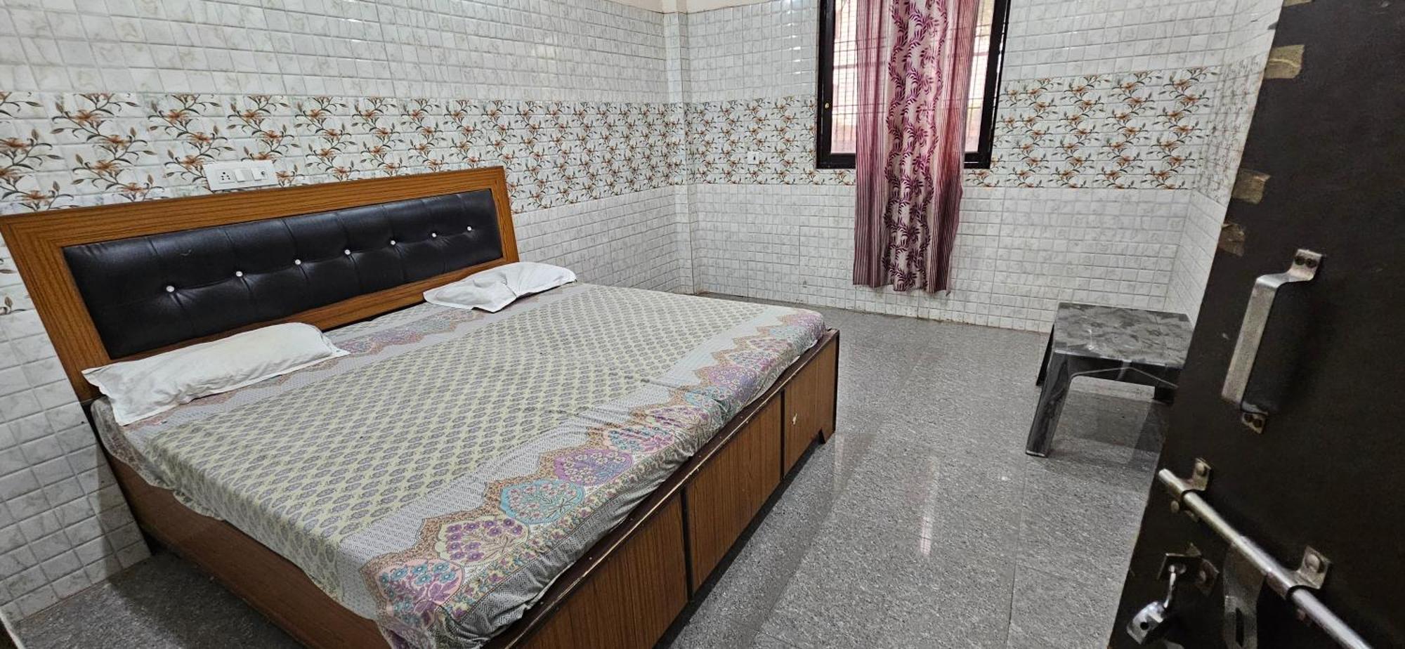 Hotel Shri Jagannath Dham *