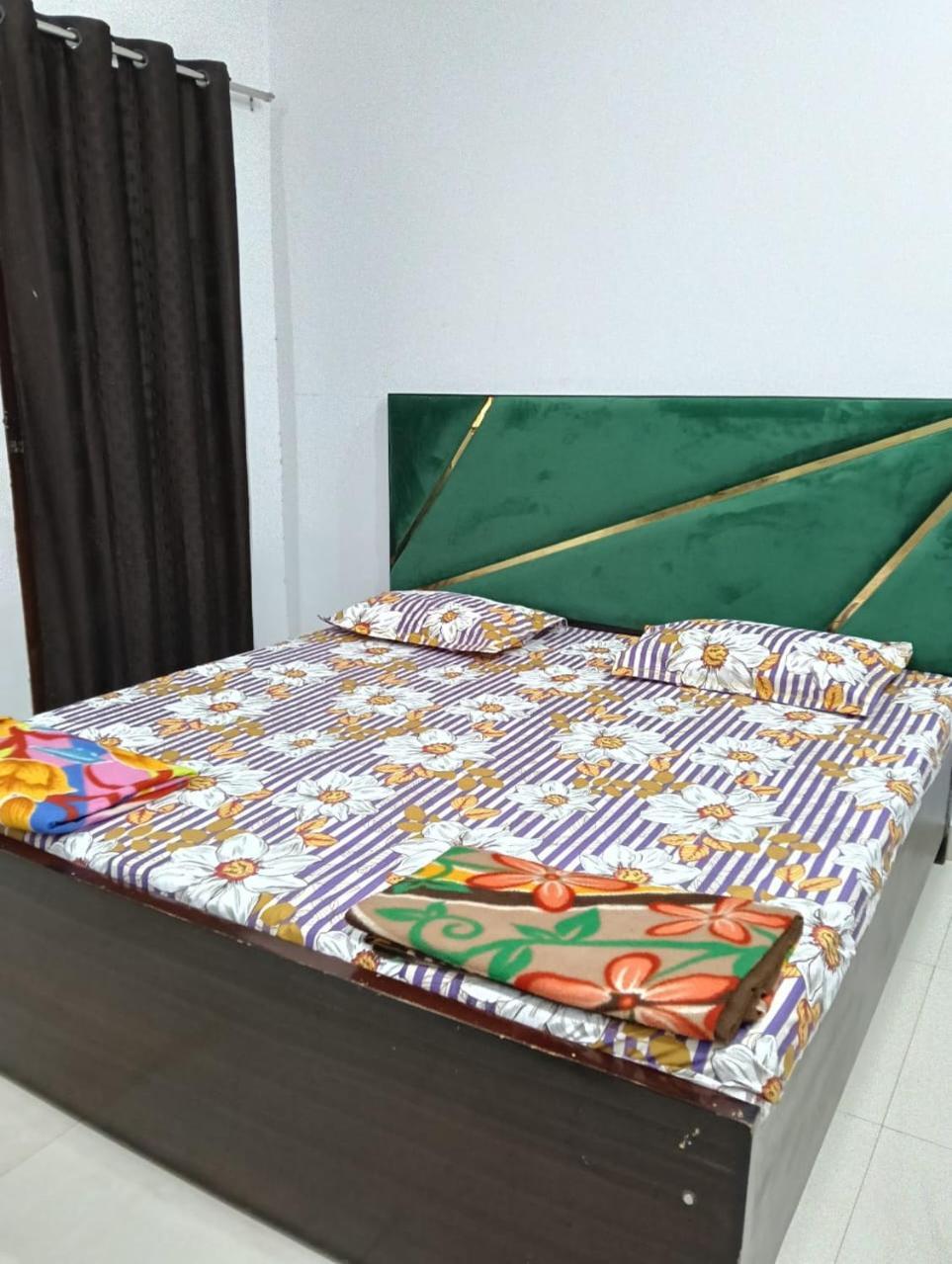 Shri Haridas Kripa Dham Ashram Guest house Vrindavan