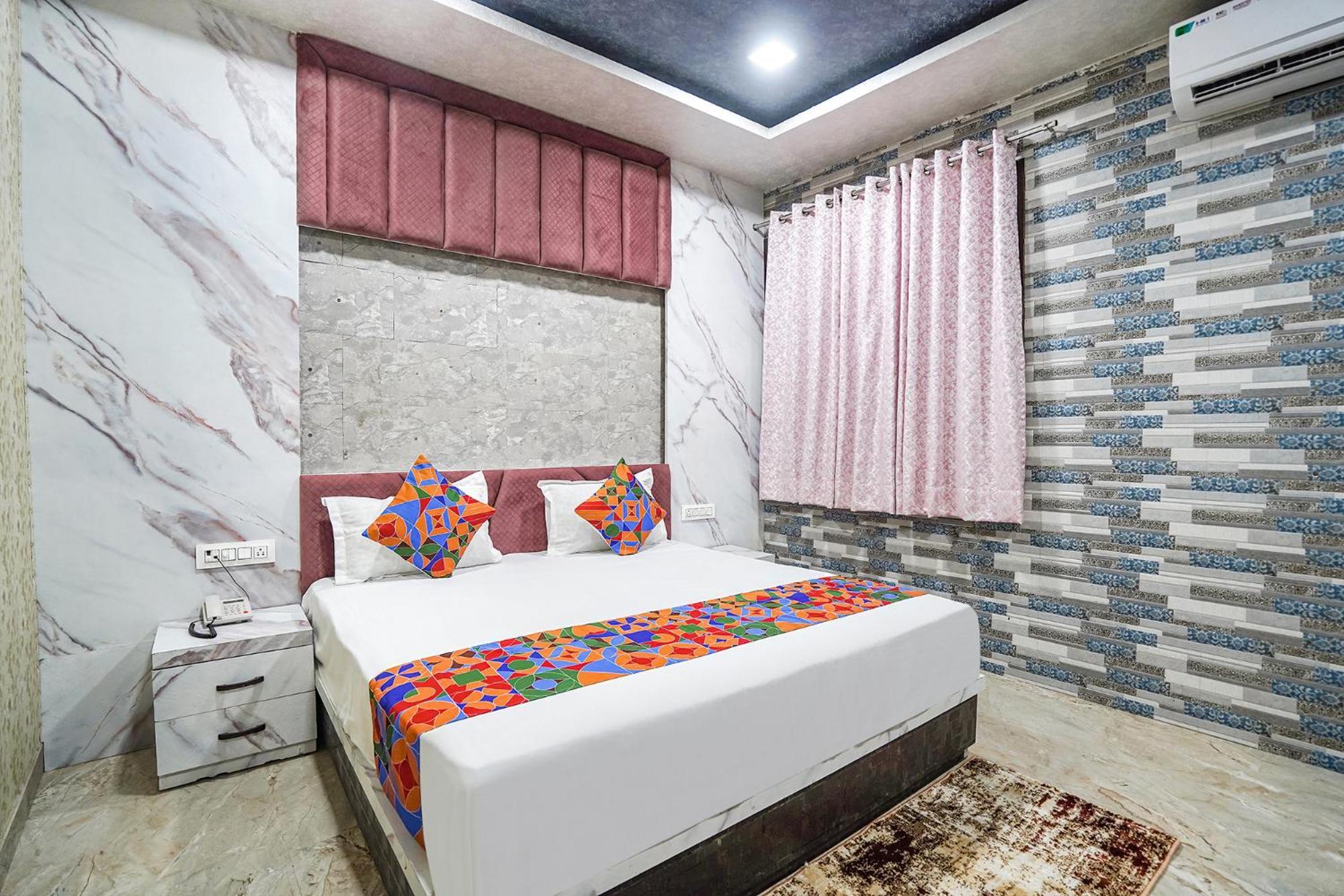 Fabhotel Shree Priya Pritam Dham Hotel 3*