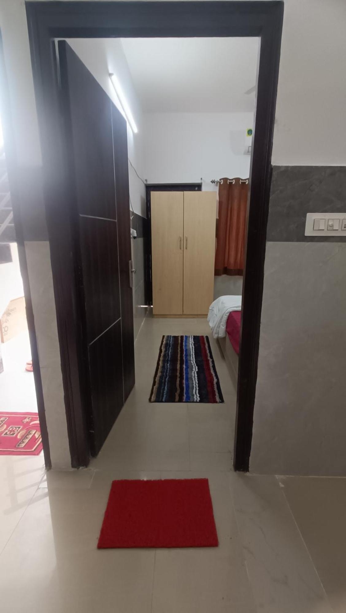 Apartment Radha Rachna