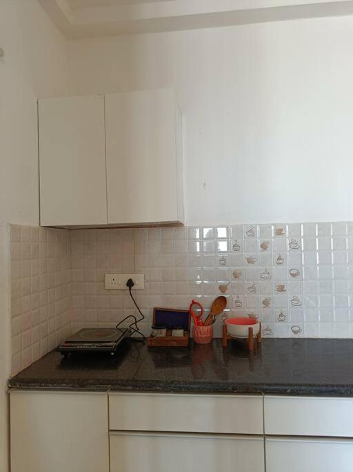 Salokya - A Peaceful 1bhk In Apartment Vrindavan