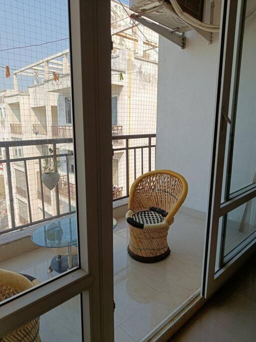 Salokya - A Peaceful 1bhk In Apartment Vrindavan
