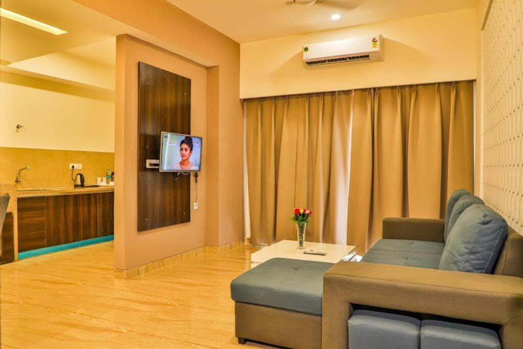 Apartment Stylish#fully Furnished 1bhk In