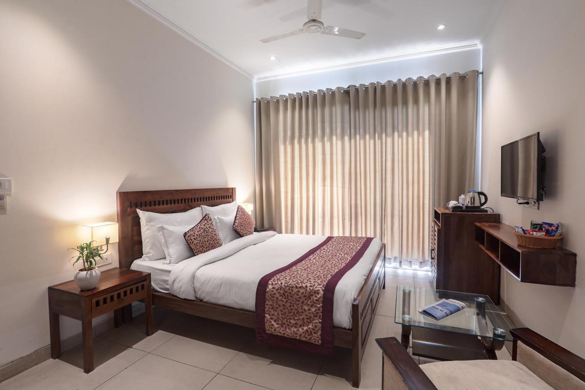 The Vrindwoods Hotel 4*