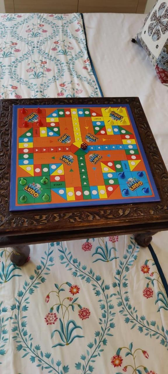 Vasudev Kutumb Atithi Devo Bava Apartment Vrindavan