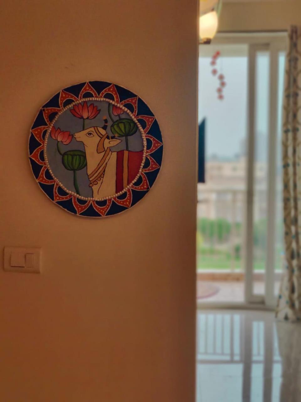 Vasudev Kutumb Atithi Devo Bava Vrindavan
