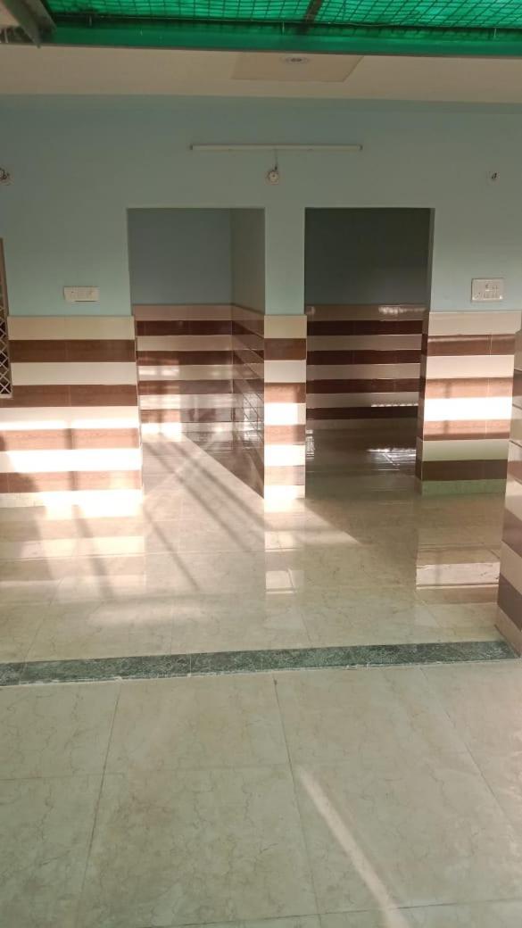 Sri Braj Prem Kripa Nikunj Guest house *